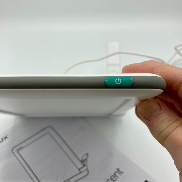 Verilux HappyLight - Picture 9 of 9